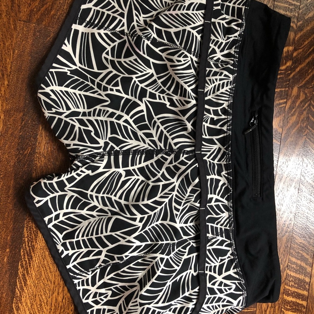 Lululemon Speed Short